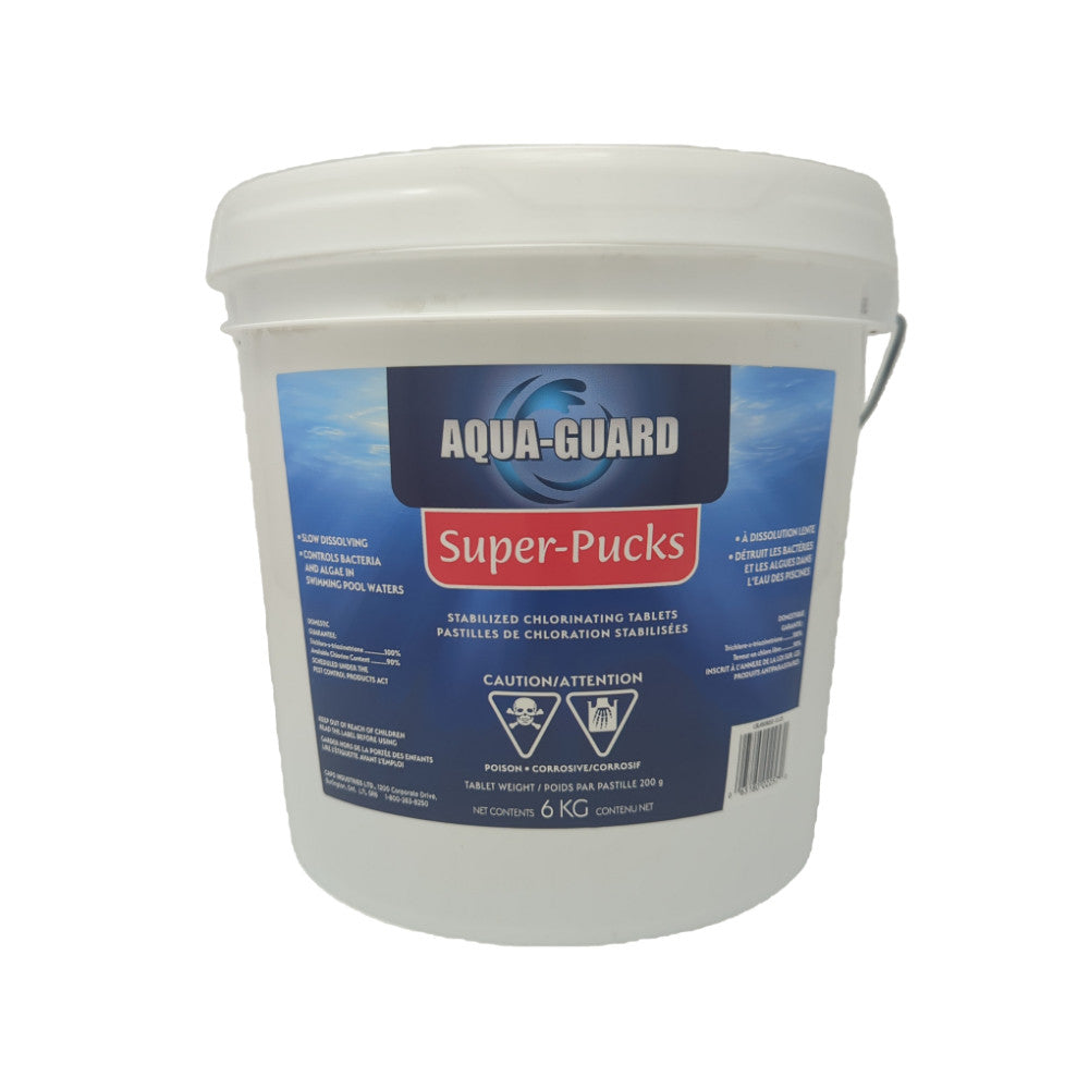 Aqua-Guard Super Pucks, 6 kg bucket of stabilized chlorine tablets for pool sanitation and algae prevention.